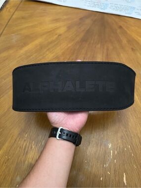 Alphalete Black Padded Lumbar Support Pad